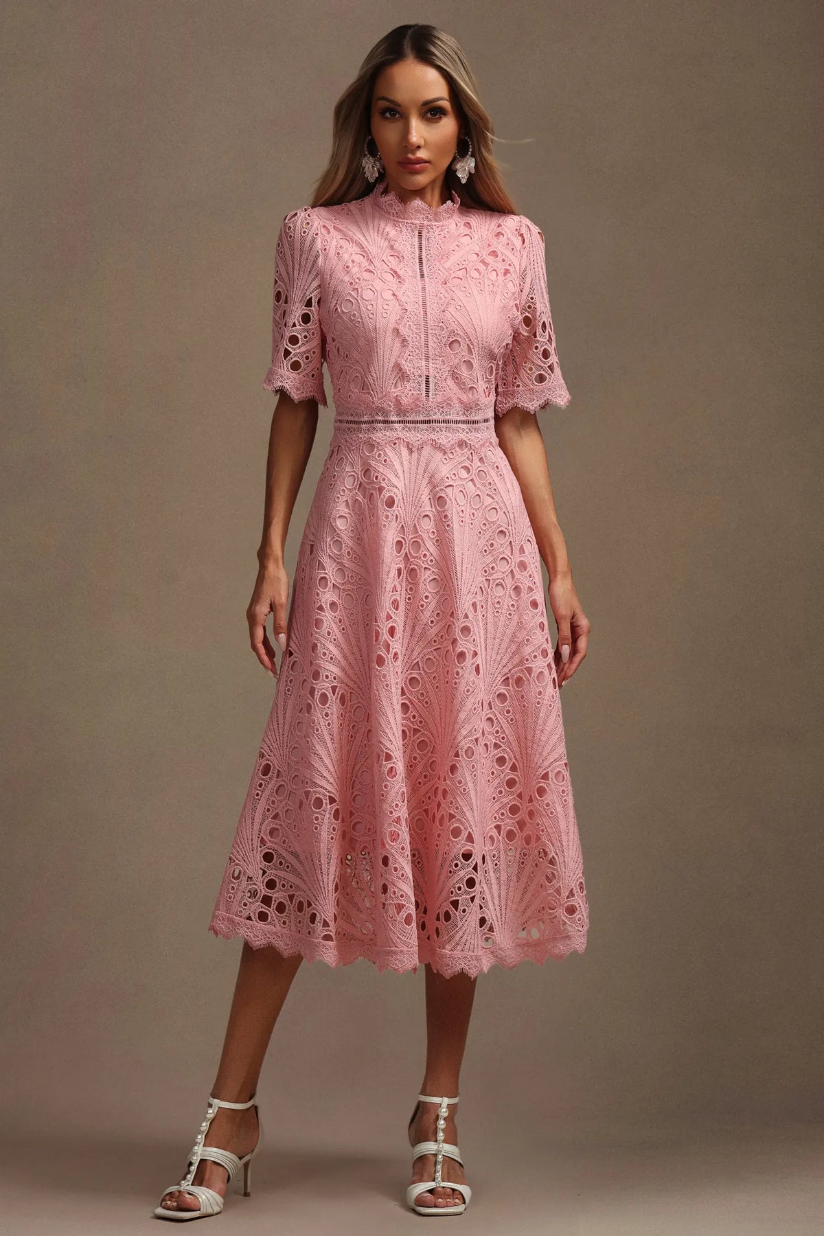 Violette™ | Klänning med Blommigt Broderi