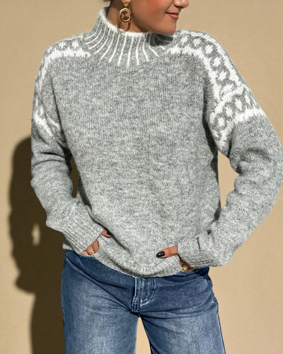 Liv | Mjuk Stickad Tröja